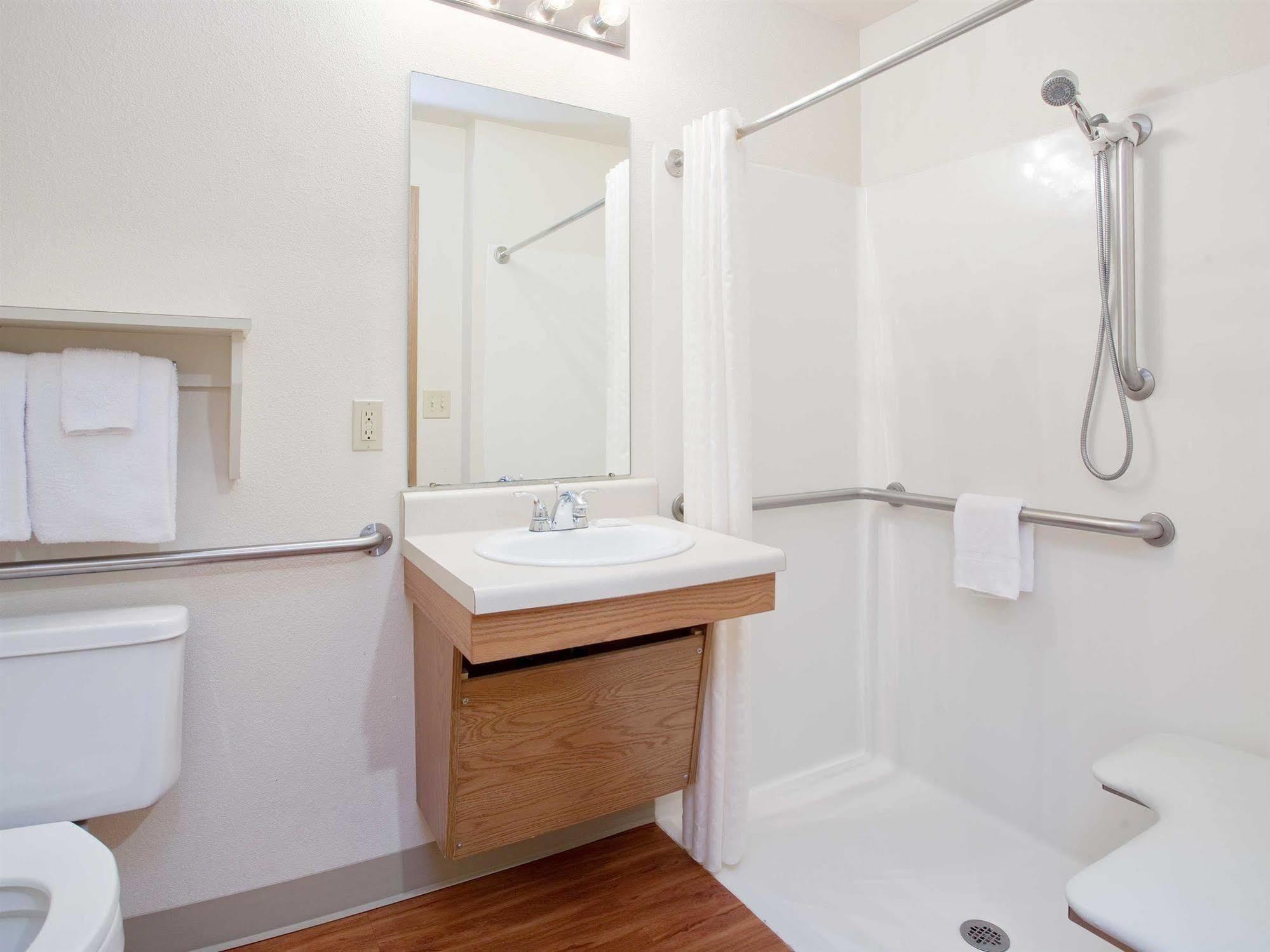 Extended Stay America Select Suites - Cincinnati - Florence - Airport المظهر الخارجي الصورة